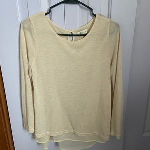 Long sleeve beige top